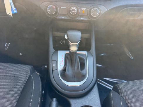 Used 2024 Kia Forte LXS FWD image 15