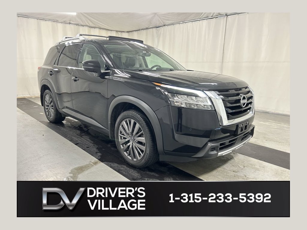 Used 2024 Nissan Pathfinder SL w/ SL Premium Package AWD/4WD image 1