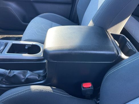 Used 2023 Toyota Tacoma TRD Off-Road image 14