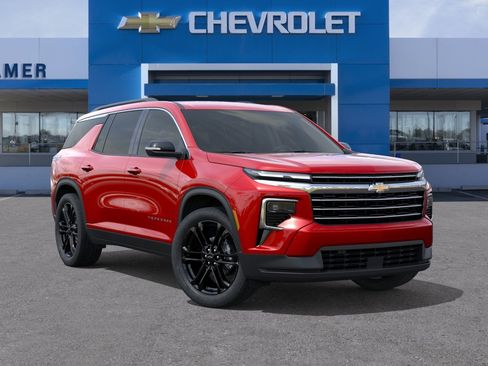 New 2027 Chevrolet Traverse LT FWD image 31