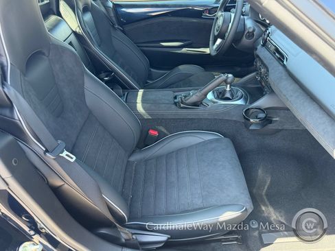 New 2026 MAZDA MX-5 Miata RF Club RWD image 21