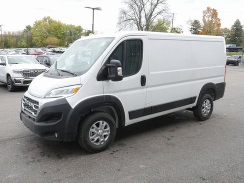 New 2026 RAM ProMaster 1500 w/ Quick Order Package 22G SLT image 7