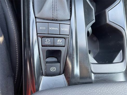 Used 2026 Toyota Camry SE image 25