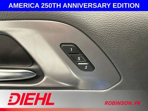 New 2027 Chrysler Pacifica Select FWD image 27