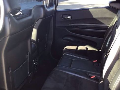 Used 2022 Dodge Durango GT image 11