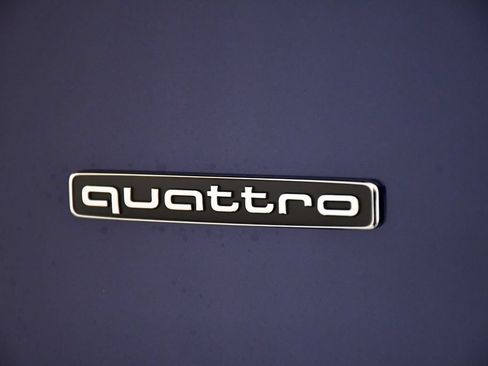 Used 2025 Audi Q5 Premium Plus w/ Premium Plus AWD/4WD image 10