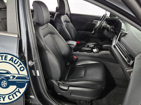 Used 2023 Kia Sportage EX w/ EX Premium Package image 35