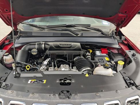 Used 2025 Jeep Compass Latitude w/ Sun & Sound Group image 29