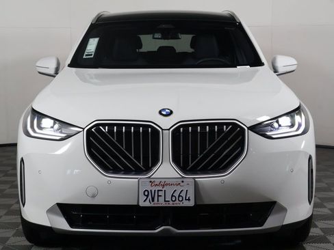 Certified 2026 BMW X3 xDrive30 w/ Convenience Package AWD/4WD image 2