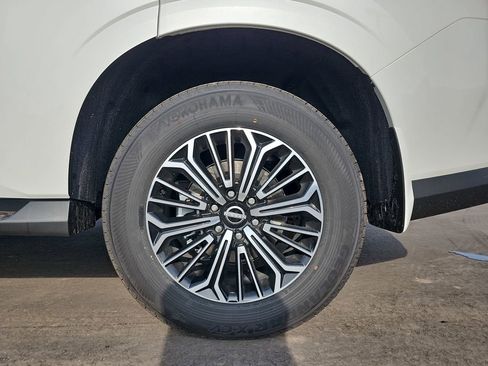 New 2026 Nissan Armada SL image 37