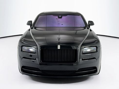 Used 2016 Rolls-Royce Wraith RWD image 2