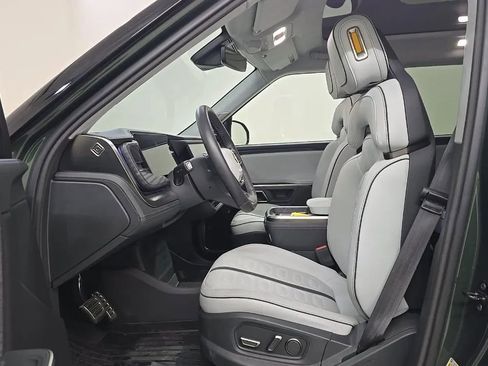 Used 2024 Rivian R1T Adventure AWD/4WD image 5