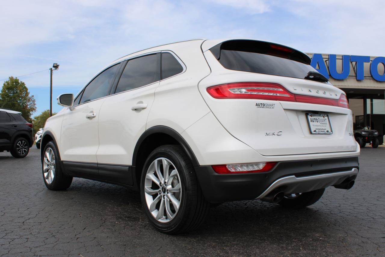 Used 2016 Lincoln MKC Select w/ Select Plus Package AWD/4WD image 12