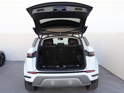 Used 2023 Land Rover Range Rover Evoque SE image 22