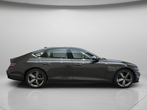 Certified 2025 Genesis G80 3.5T Sport Prestige AWD/4WD image 8