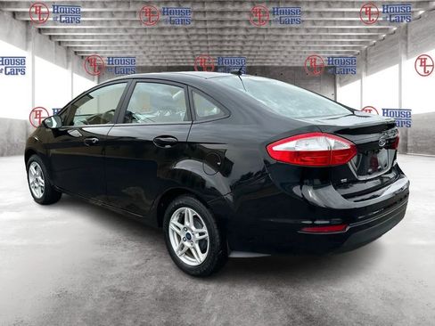 Used 2019 Ford Fiesta SE image 7