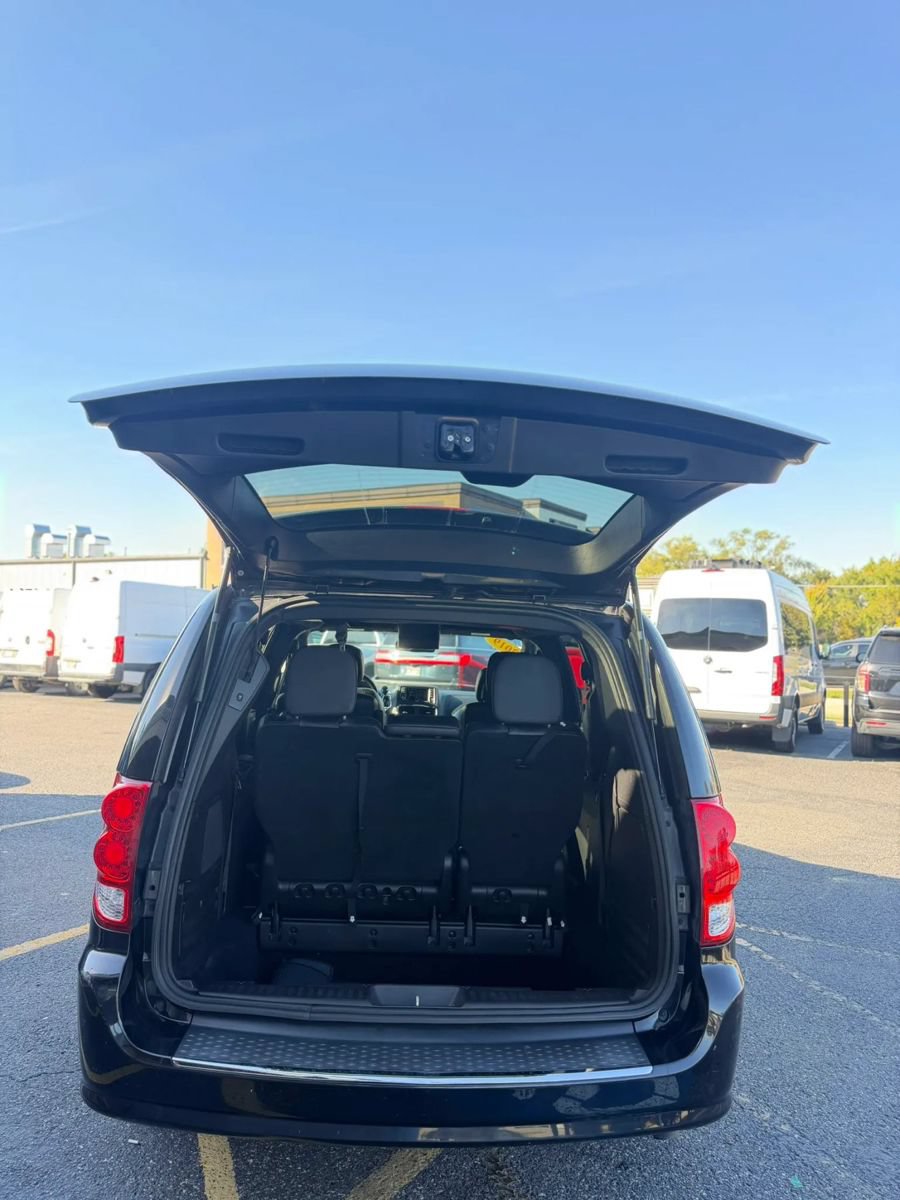 Used 2019 Dodge Grand Caravan GT FWD image 7
