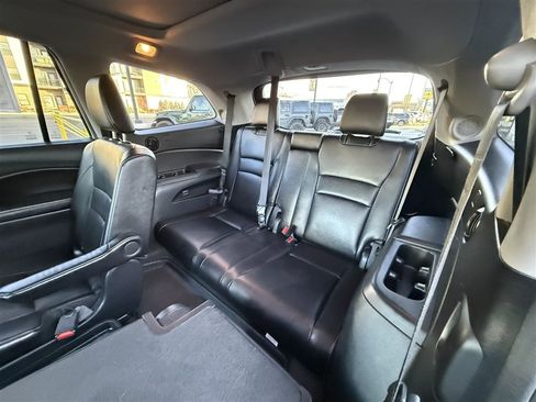 Used 2018 Honda Pilot Elite image 25