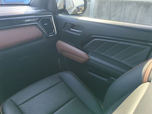 Used 2023 GMC Canyon AT4 w/ AT4 Premium Package image 17