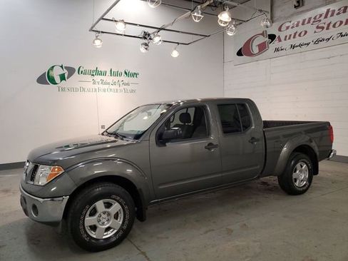 Used 2008 Nissan Frontier SE w/ SE Value Truck Pkg image 3