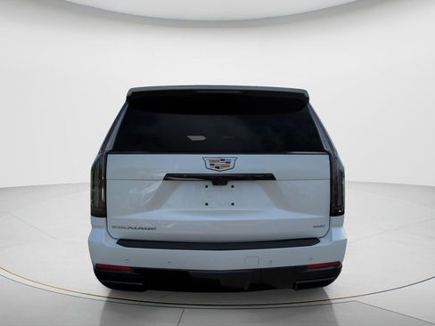 Used 2025 Cadillac Escalade Sport Platinum w/ LPO, Floor Liner Package AWD/4WD image 6