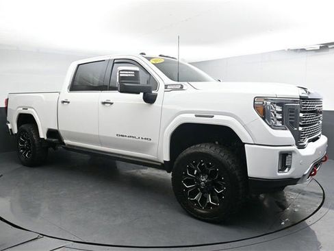Used 2023 GMC Sierra 3500 Denali w/ Denali Ultimate Package image 3