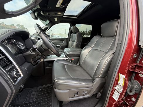 Used 2016 RAM 2500 Limited image 28