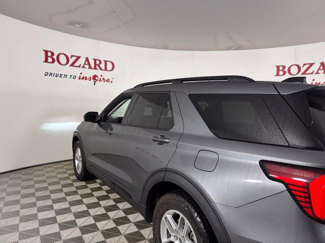 Used 2026 Ford Explorer Active RWD image 8