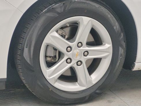 Used 2024 Chevrolet Malibu LT image 31