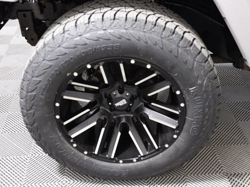 Used 2013 Jeep Wrangler Unlimited Sport AWD/4WD image 11