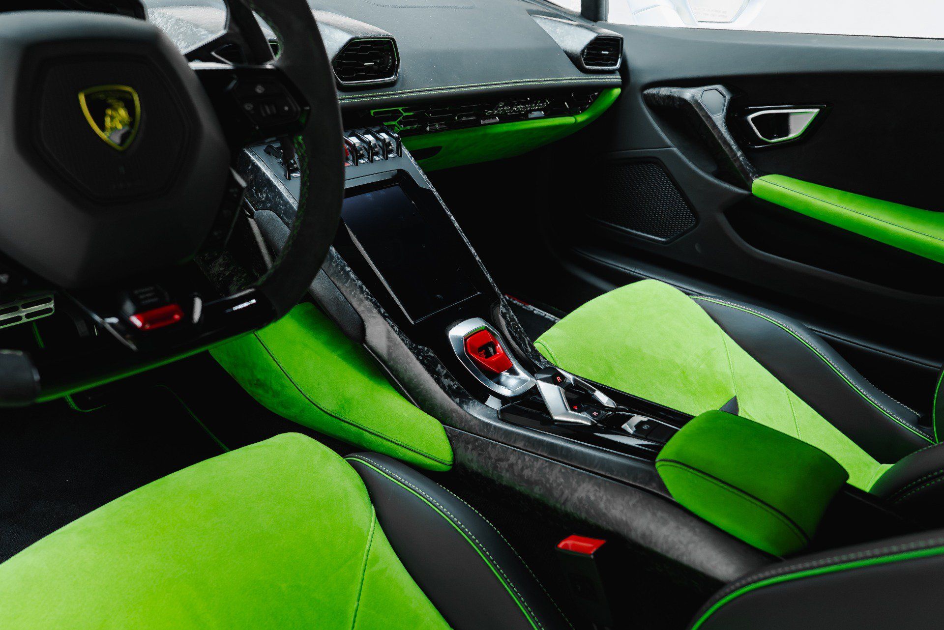 Used 2021 Lamborghini Huracan EVO RWD image 58