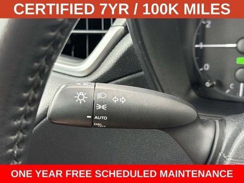 Used 2023 Toyota Corolla Cross AWD Hybrid image 26