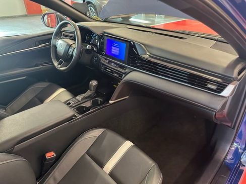 Certified 2025 Toyota Camry SE image 18