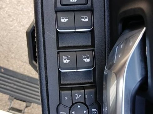 New 2026 RAM 2500 Laramie AWD/4WD image 62