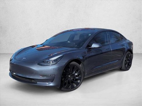 Used 2022 Tesla Model 3 Long Range image 25