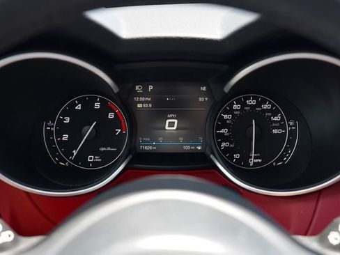 Used 2019 Alfa Romeo Stelvio Ti AWD/4WD image 33