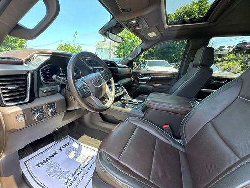 Used 2024 GMC Sierra 1500 Denali w/ Denali Reserve Package AWD/4WD image 15