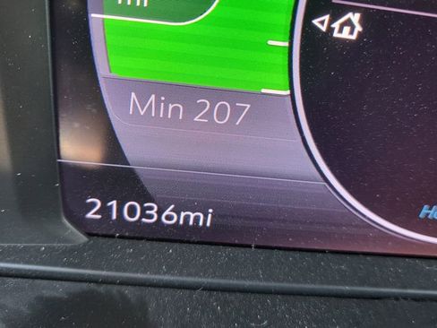 Used 2023 Chevrolet Bolt EUV LT w/ Driver Confidence Package FWD image 30