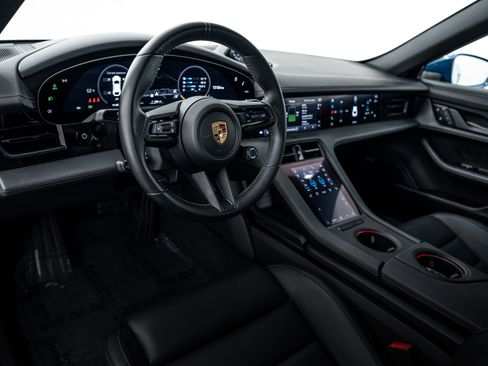 Certified 2024 Porsche Taycan 4 Cross Turismo image 4