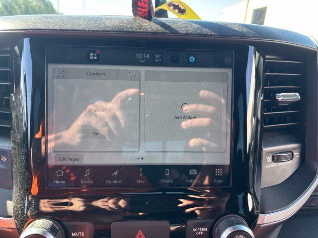 Used 2022 RAM 1500 Big Horn AWD/4WD image 9