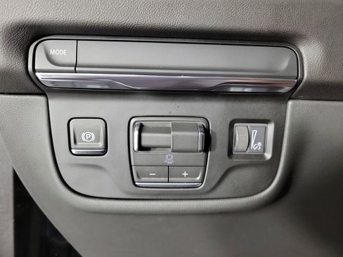 Certified 2026 Cadillac Escalade Sport w/ LPO, Floor Liner Package image 30