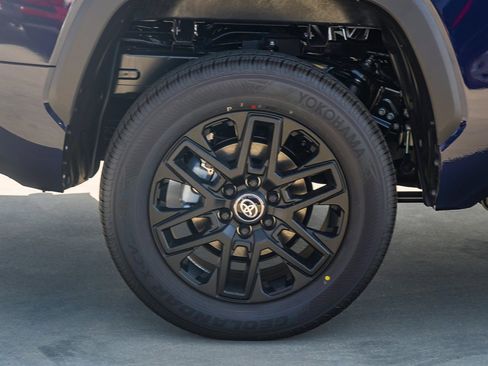 New 2026 Toyota Tundra Limited AWD/4WD image 12