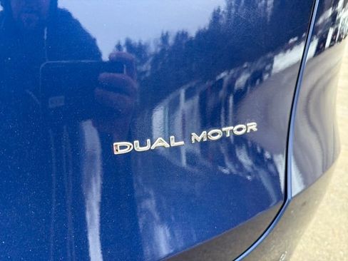 Used 2021 Tesla Model Y Long Range image 30