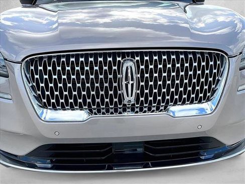Used 2021 Lincoln Corsair Reserve FWD image 30