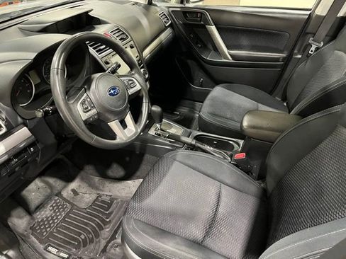 Used 2018 Subaru Forester 2.5i Premium w/ Protection Package #1A AWD/4WD image 14
