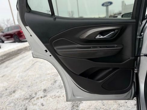 Used 2018 GMC Terrain SLT w/ Preferred Package image 16