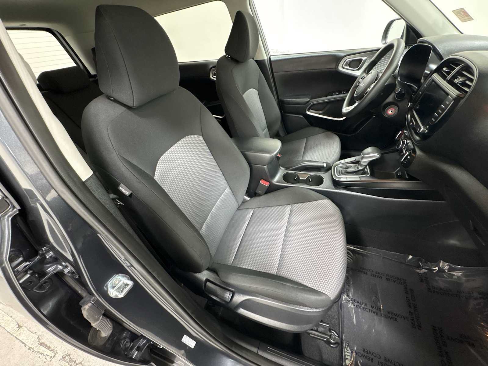 Used 2024 Kia Soul LX w/ Option Group 015 FWD image 28