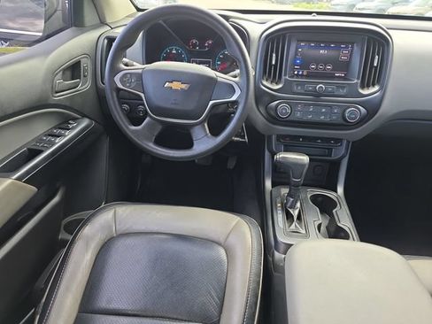 Used 2020 Chevrolet Colorado W/T w/ WT Convenience Package AWD/4WD image 13