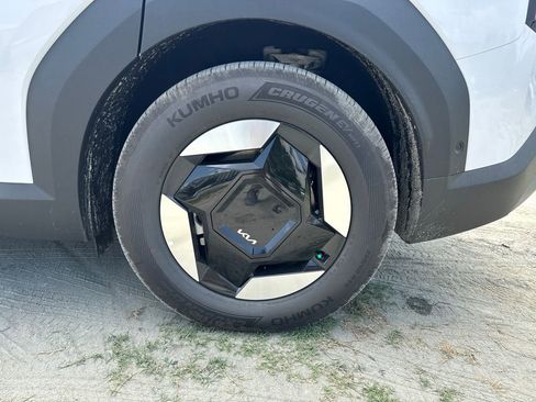 New 2026 Kia EV9 Wind AWD/4WD image 20