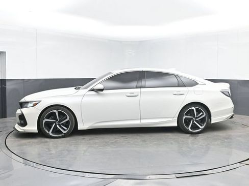 Used 2020 Honda Accord Sport image 6
